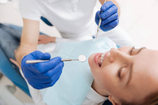 Oral Surgery in Lindenhurst, IL